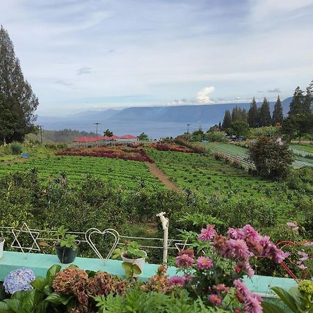 Villa Gunung Mas Berastagi Exteriér fotografie